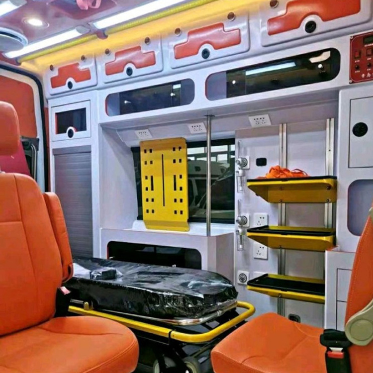 乐东长途救护车护送病人租赁价格